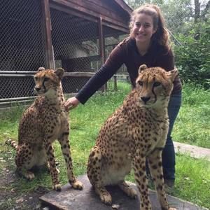 Meet your Posher, Becca